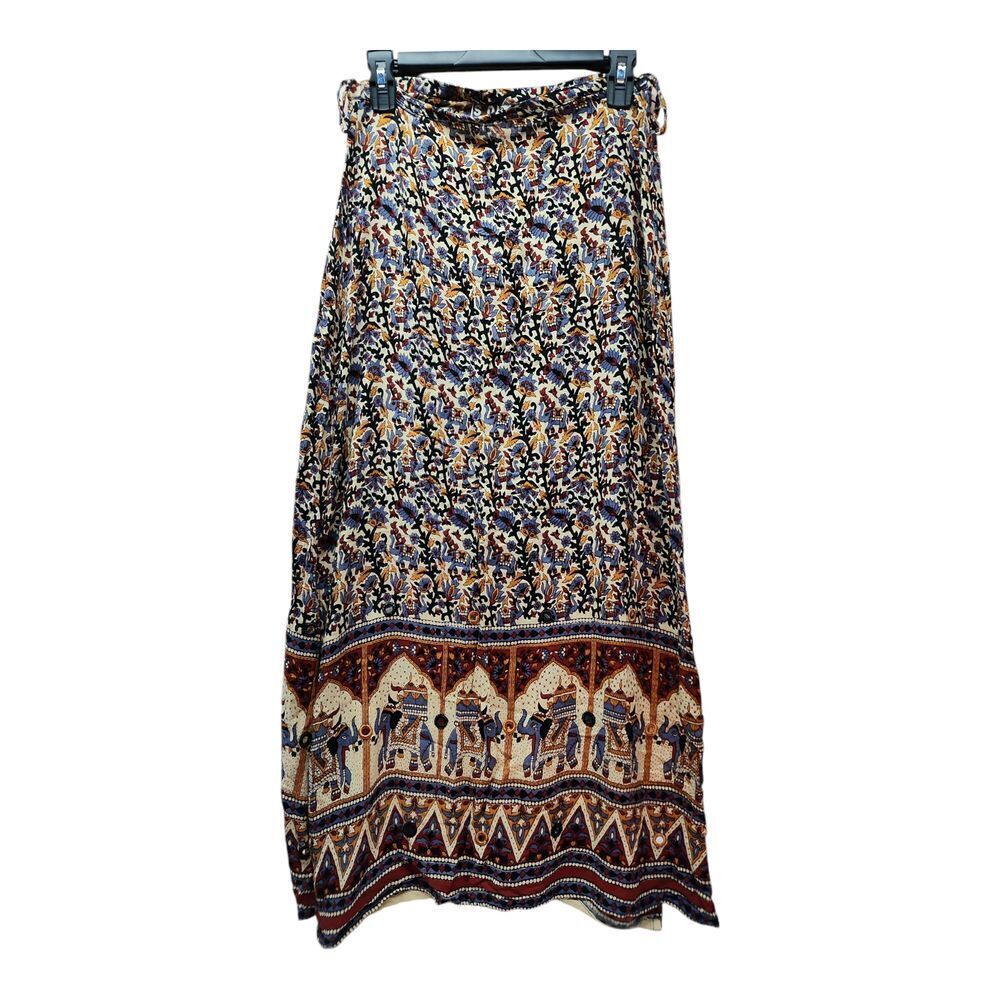 Soho Clothing Vibrant Colored Large Skirt  And Zip Waist Rayon 100% One Size‎ - Picture 2 of 12